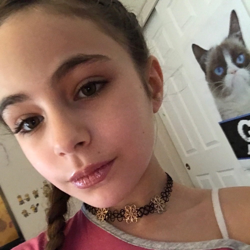 Meet your Posher, Kylee